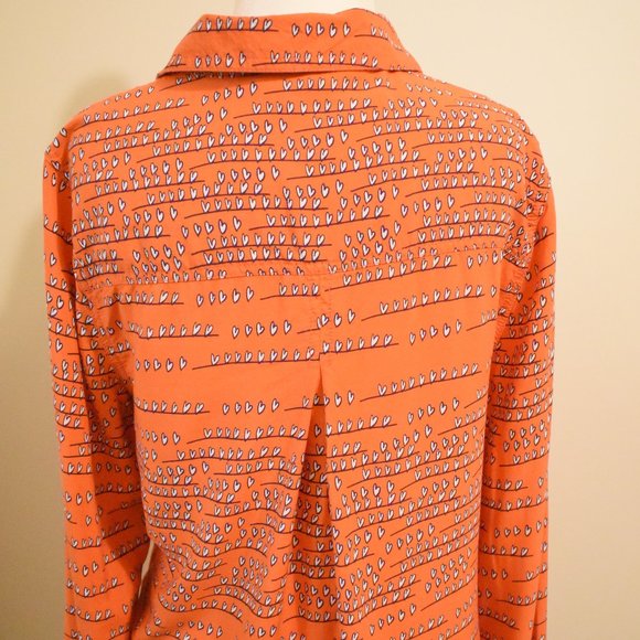 Beach Lunch Lounge Orange Hearts Button Shirt - Picture 5 of 7